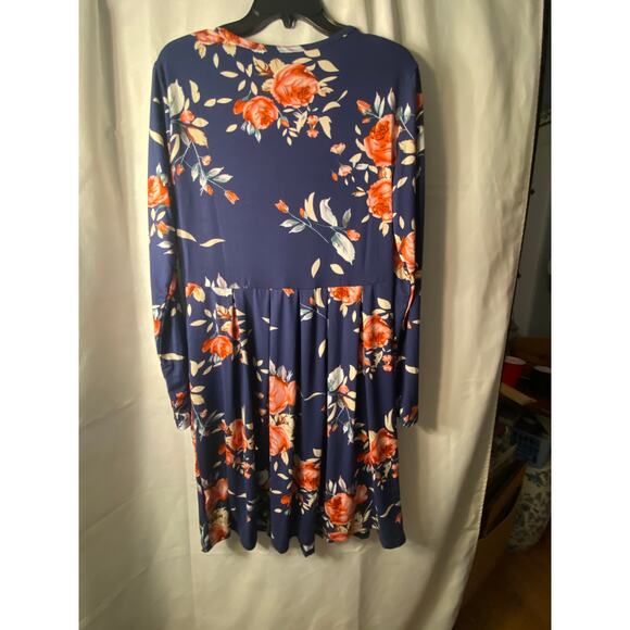 NWT Auselily Womens Size L Dark Blue w Red Roses Soft long Sleeve - Picture 11 of 16